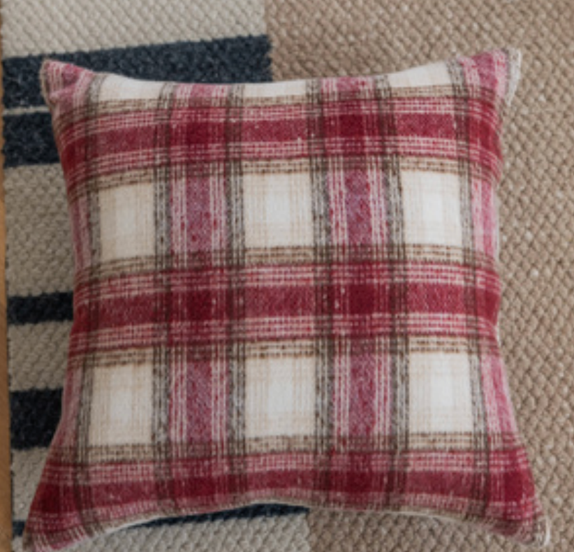 Classic Plaid Patterned Cushions