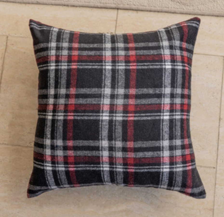 Classic Plaid Patterned Cushions