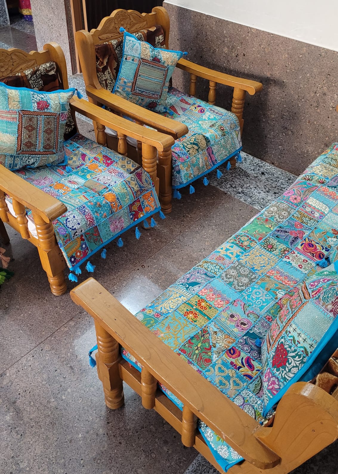 Bohemian Bliss: Handcrafted Patchwork Sofa Cover Bohemian Bliss (3 seating + 5 cushion covers)