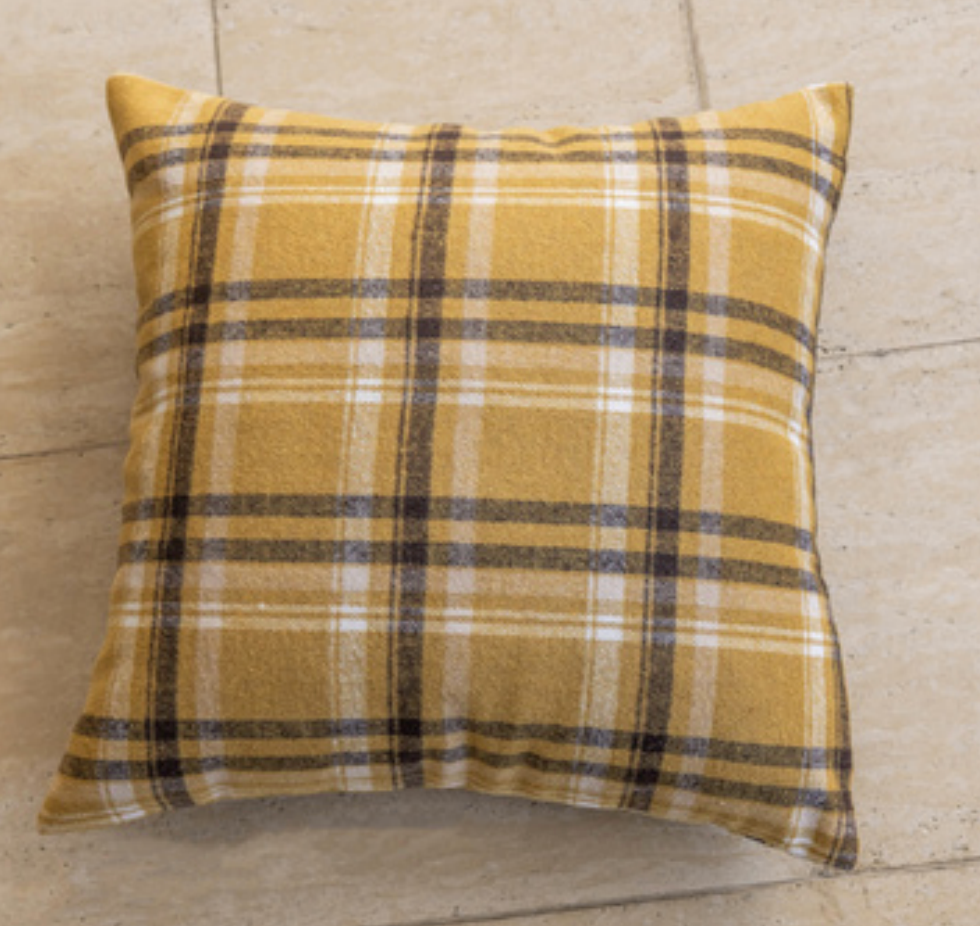 Classic Plaid Patterned Cushions