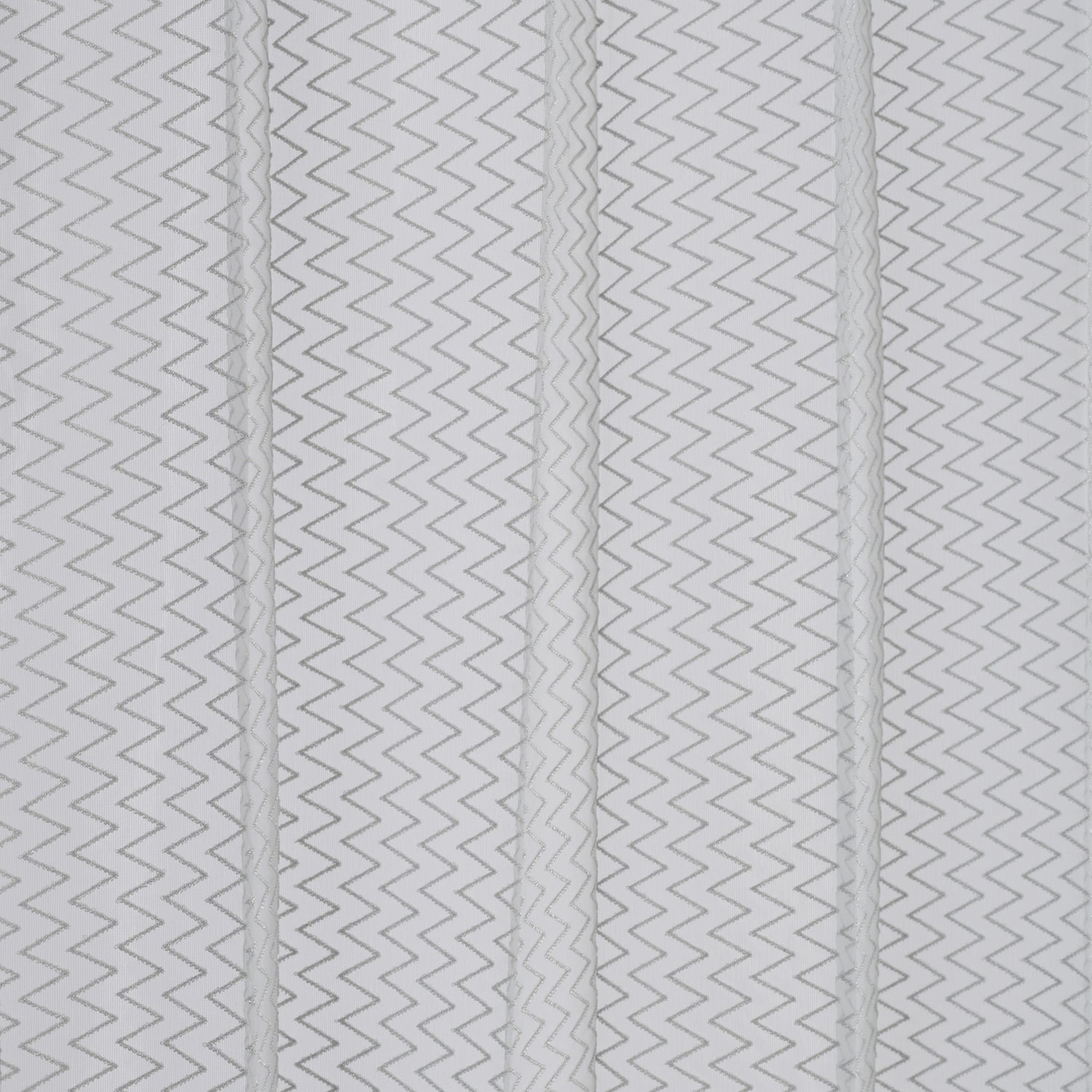 Geometry Elegant Sheer Trail Design 01